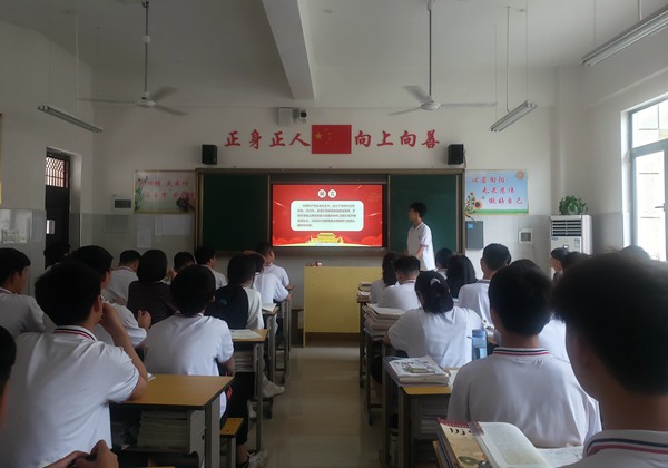 高一6班_副本.jpg 高一6班_副本.jpg