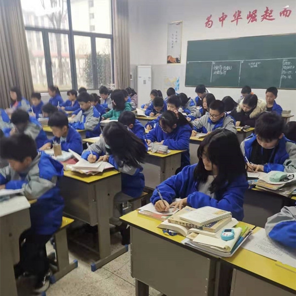 语文4_副本.jpg 语文4_副本.jpg